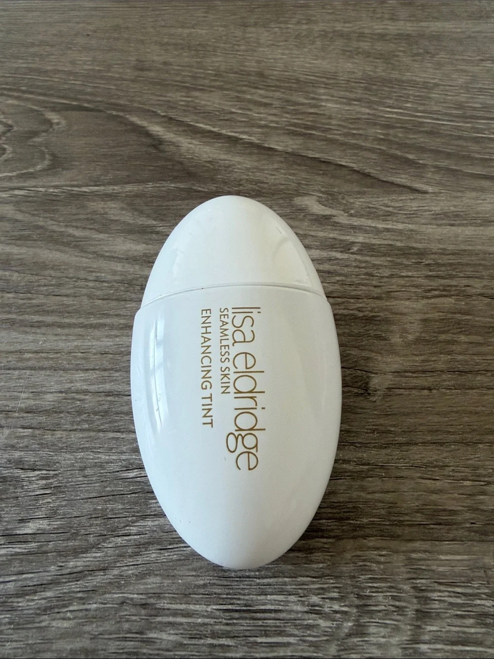 Ilse Eldridge White Seamless Skin Enhancing Tint T9